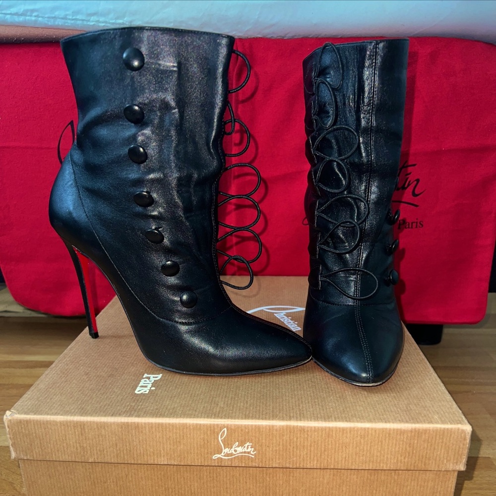 Christian Louboutin French Tutu Button Black Leather Booties Size 36, US 6, USED